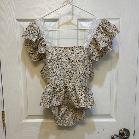 SHEIN Floral Ruffle Blouse with Lace Trim - Picture 1 of 5